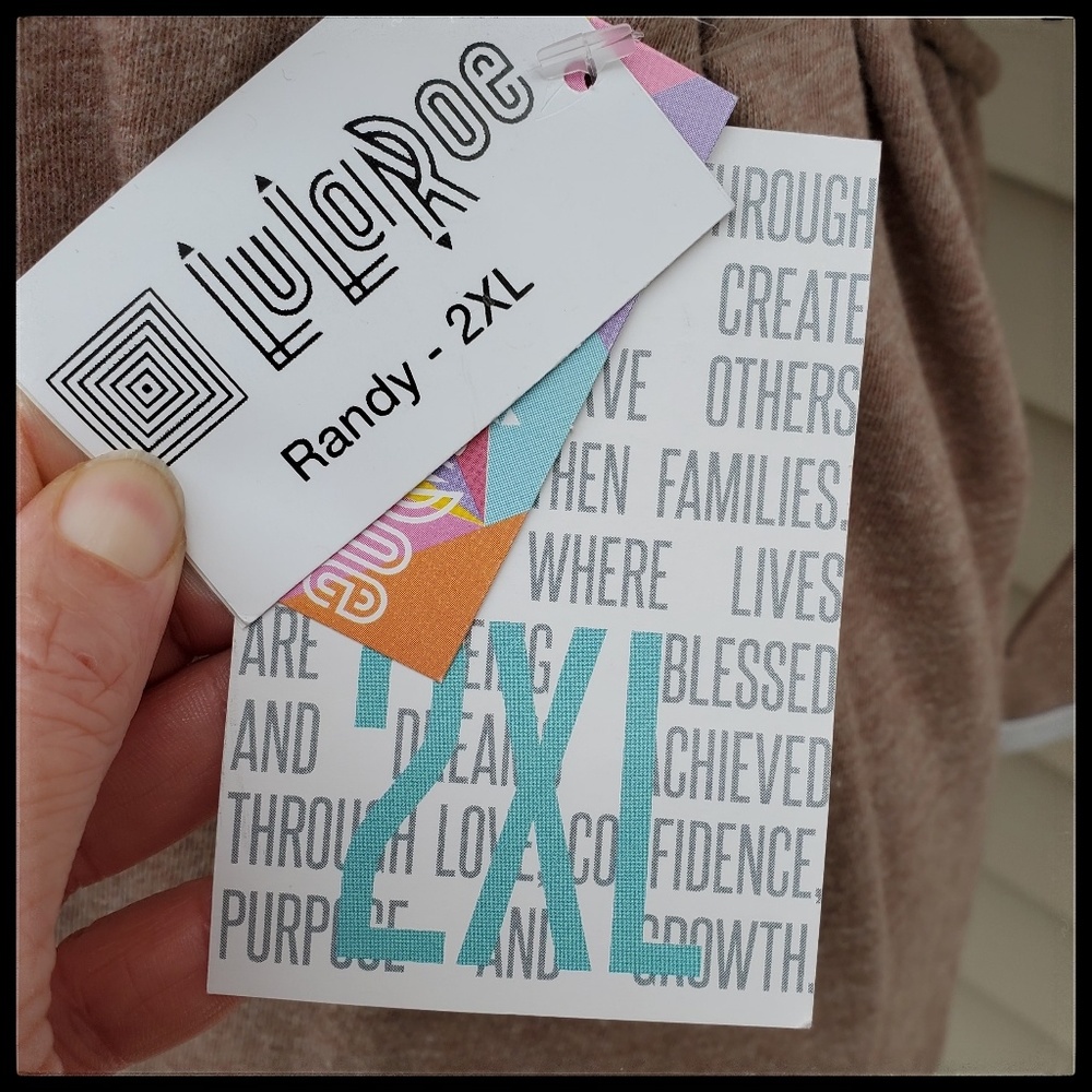 FINAL SALE‼️ LuLaRoe, 2XL Solid Brown Randy Tee, NWT - Picture 5 of 8
